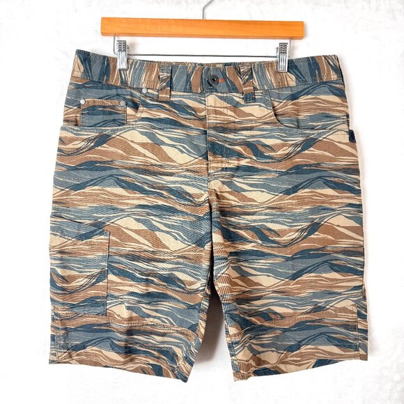 L.L. Bean Other - LL BEAN Riverton Camo Cotton Hiking Outdoor Gorpcore 10" Cargo Shorts Mens 34